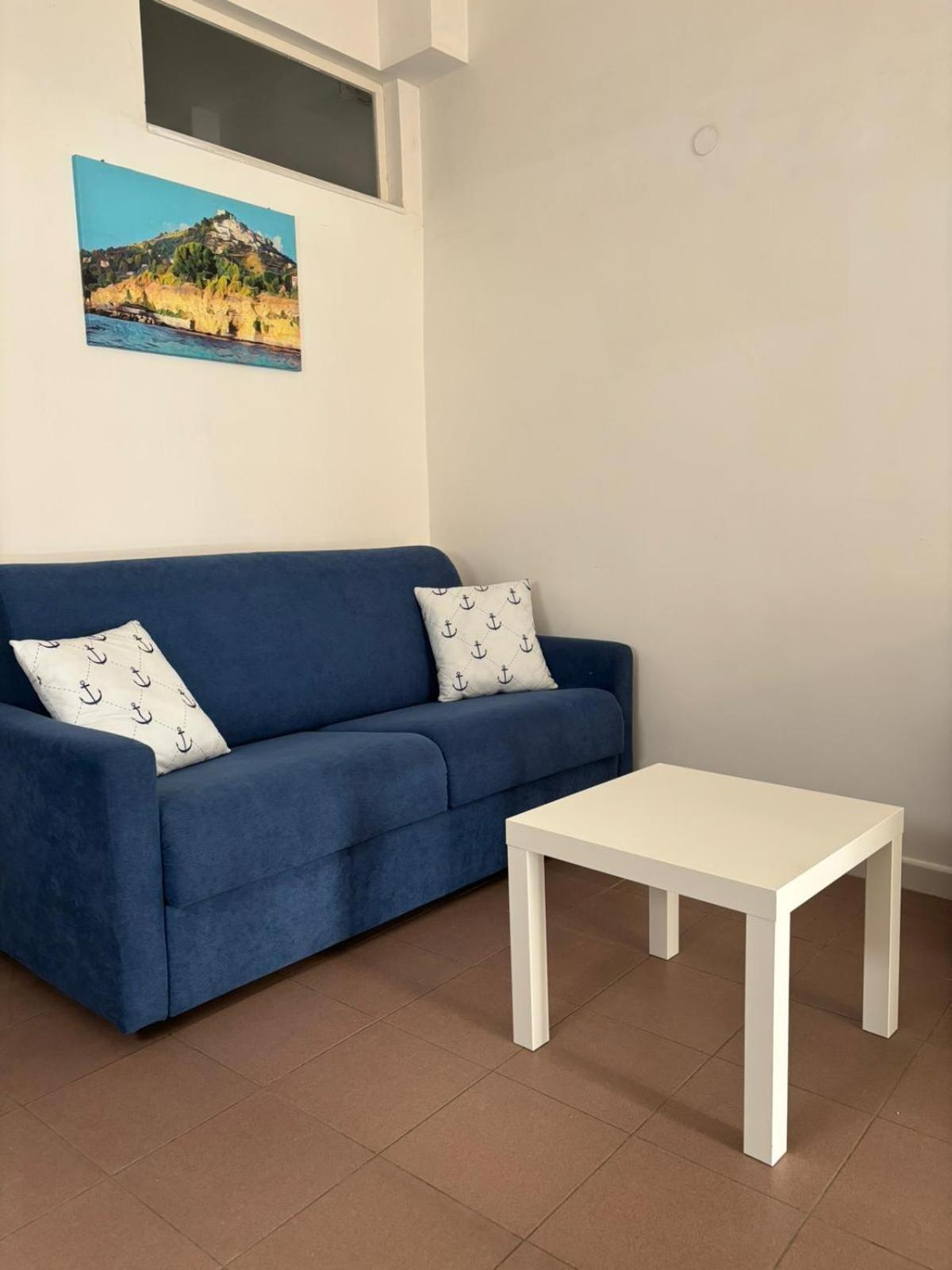 Marger Apartments Санта-Мария-ди-Кастеллабате Экстерьер фото